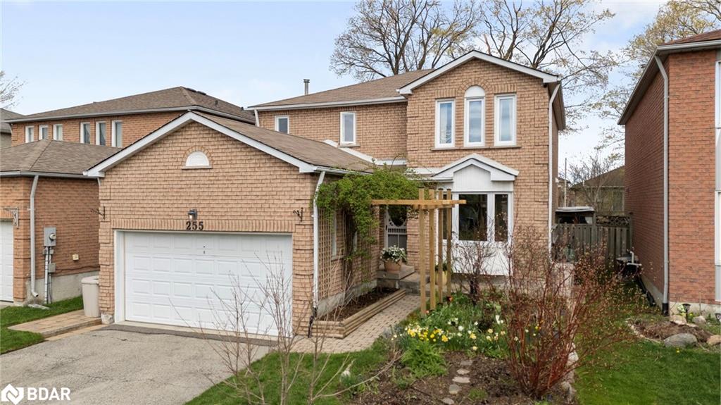 255 Hickling Trail Picture