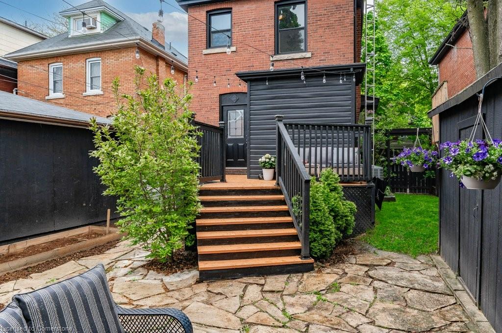 26 Cedar Avenue Property Photo 16