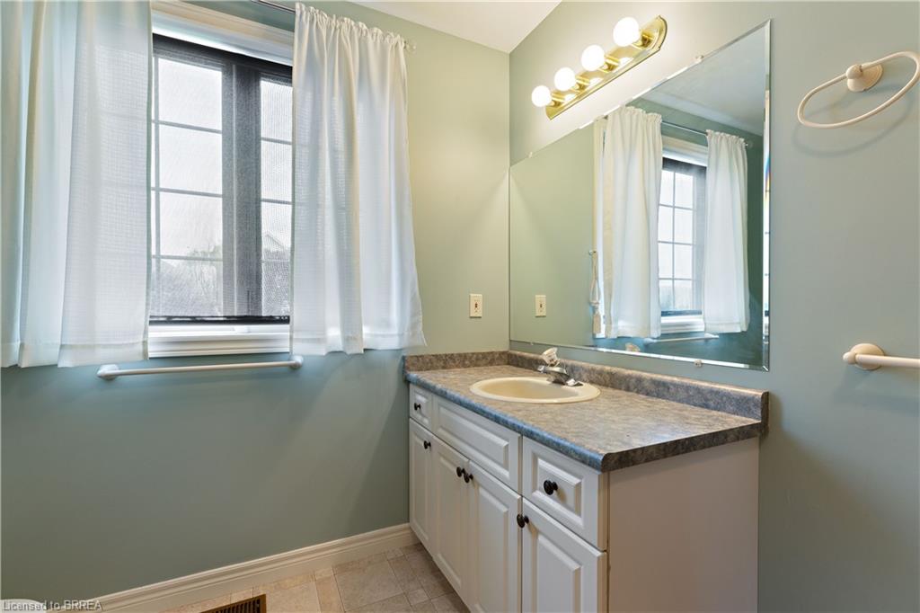 5 Jaylin Crescent Property Photo 21