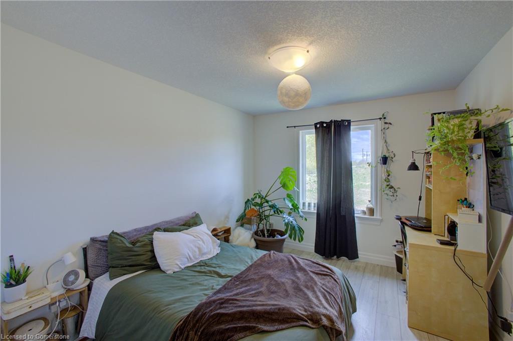 11 Malcolm Crescent Property Photo 17
