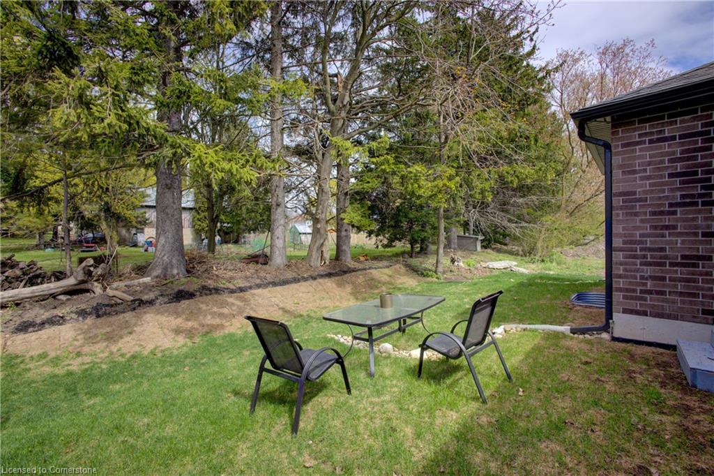 11 Malcolm Crescent Property Photo 30