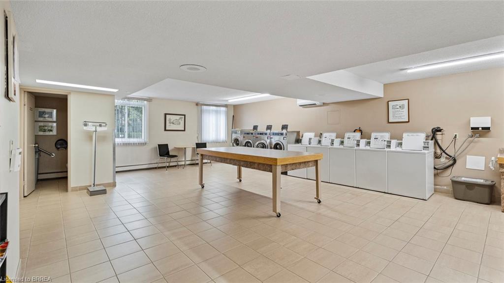 909-640 West Street Property Photo 27