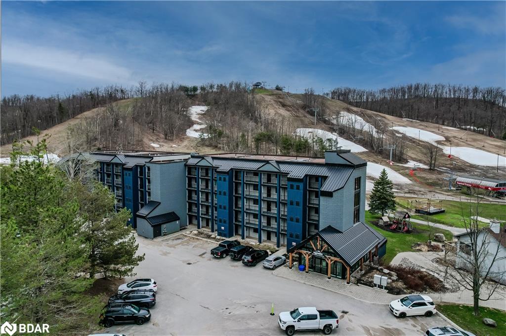 302-80 Horseshoe Valley Boulevard Property Photo 31
