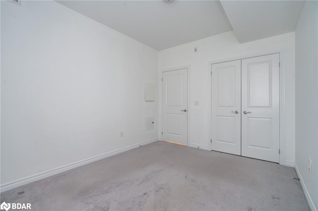 103-19b Yonge Street N Property Photo 18