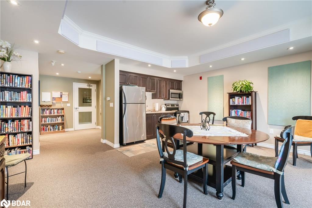 103-19b Yonge Street N Property Photo 27