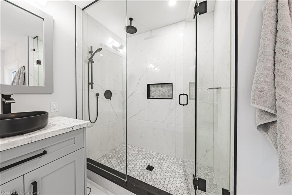 2170 Coldwater Street Property Photo 20
