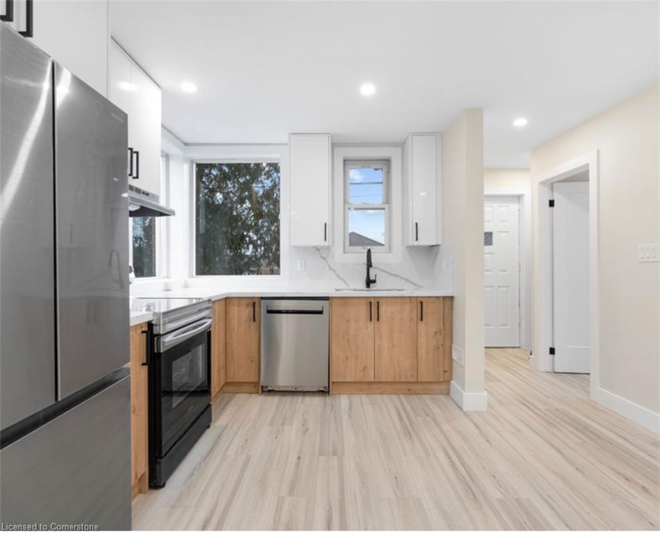 1-264 Thayer Avenue Property Photo 4