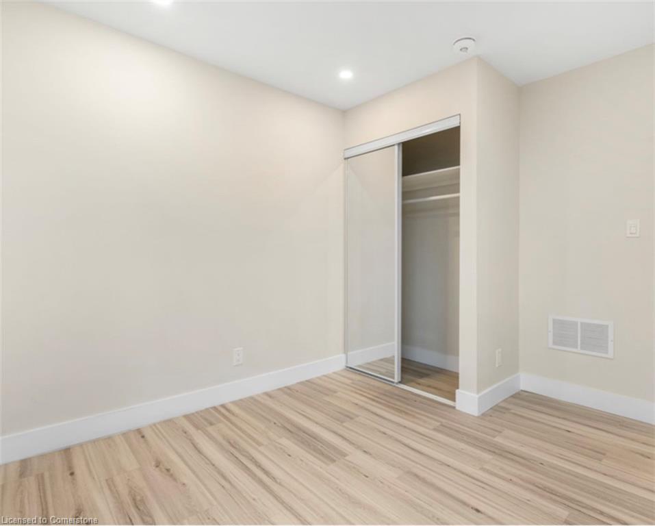 1-264 Thayer Avenue Property Photo 10