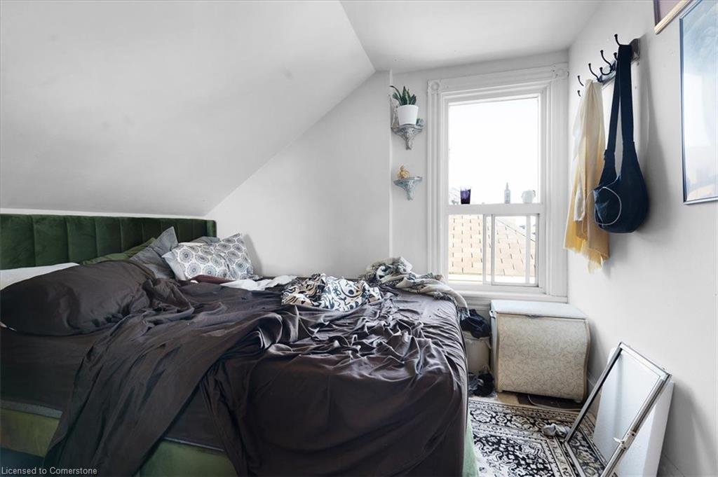 355 Barton Street E Property Photo 35