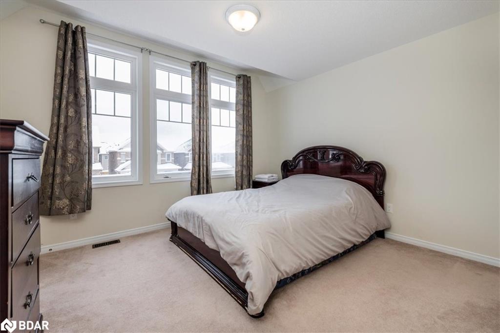48 Portland Street Property Photo 10