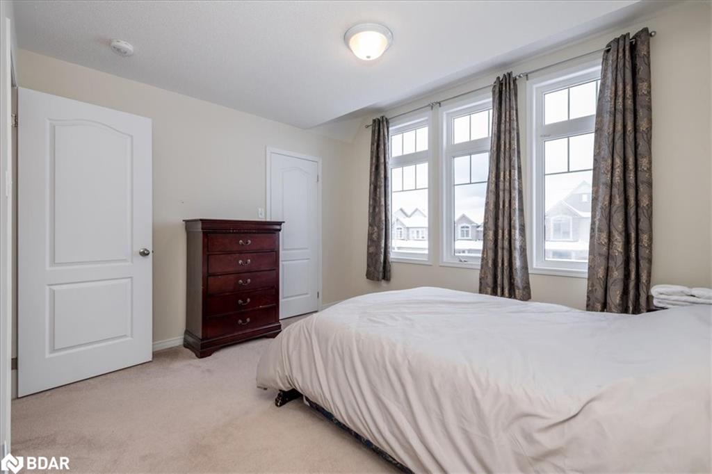 48 Portland Street Property Photo 11