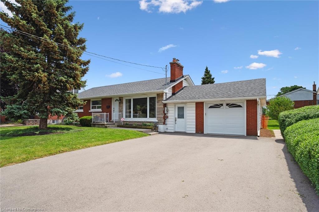13 Meadowvale Avenue Property Photo 1