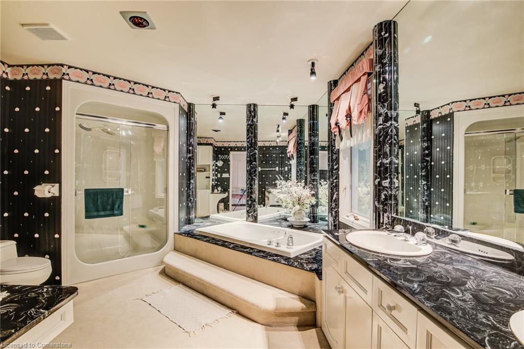 225 Corrie Crescent Property Photo 18