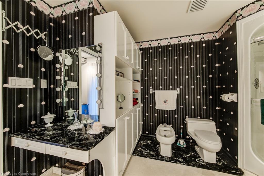 225 Corrie Crescent Property Photo 20