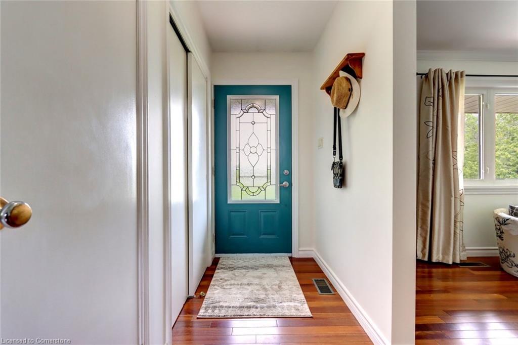 13516 22nd Side Road Property Photo 6