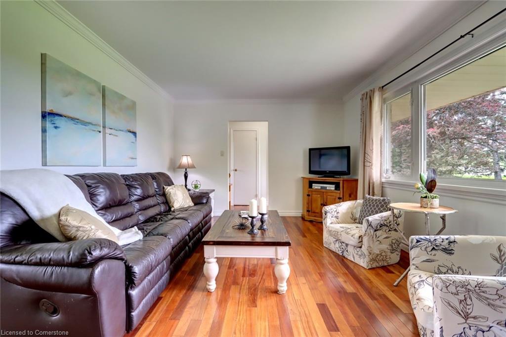 13516 22nd Side Road Property Photo 10