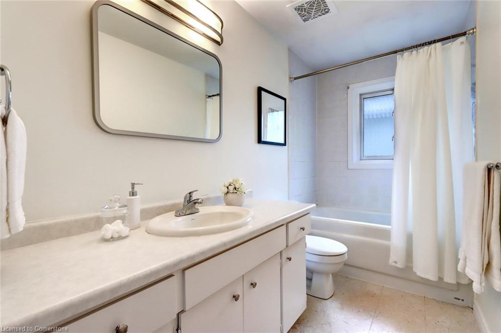 13516 22nd Side Road Property Photo 18