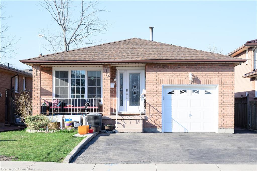 34 Skyview Drive Property Photo