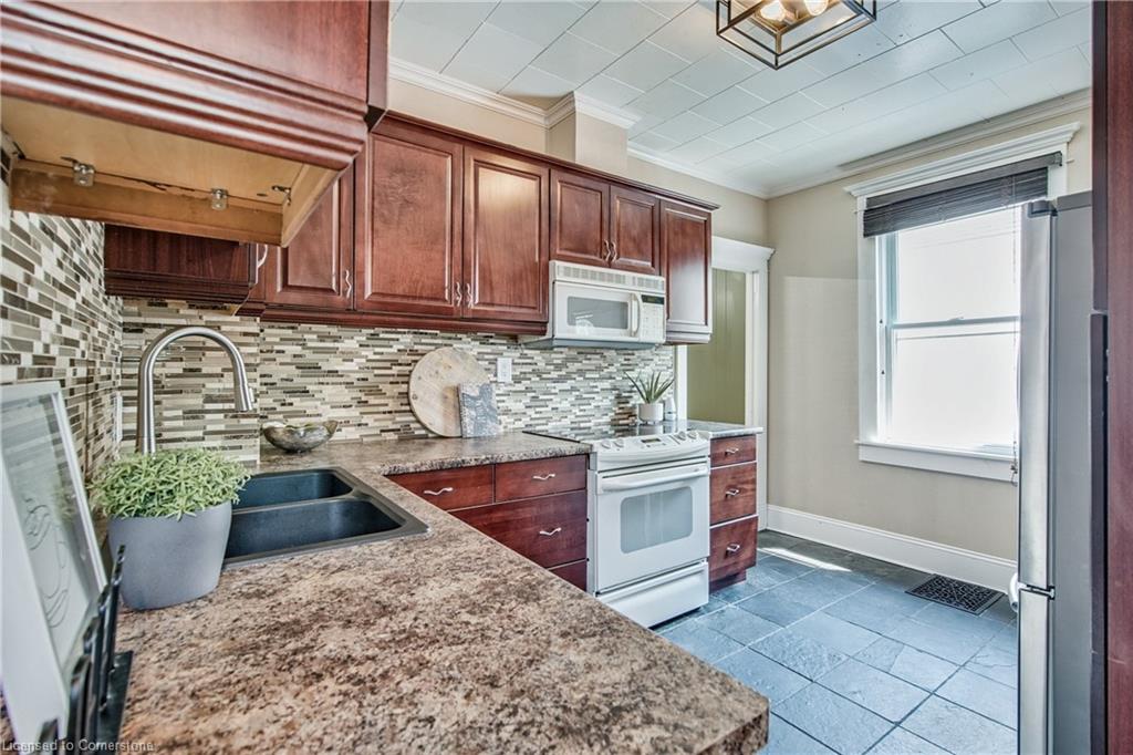 4 Ravine Road Property Photo 14