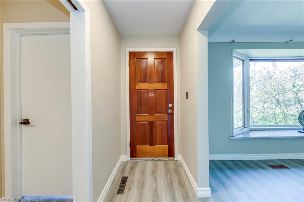 57 Mcdonald Court Property Photo 4