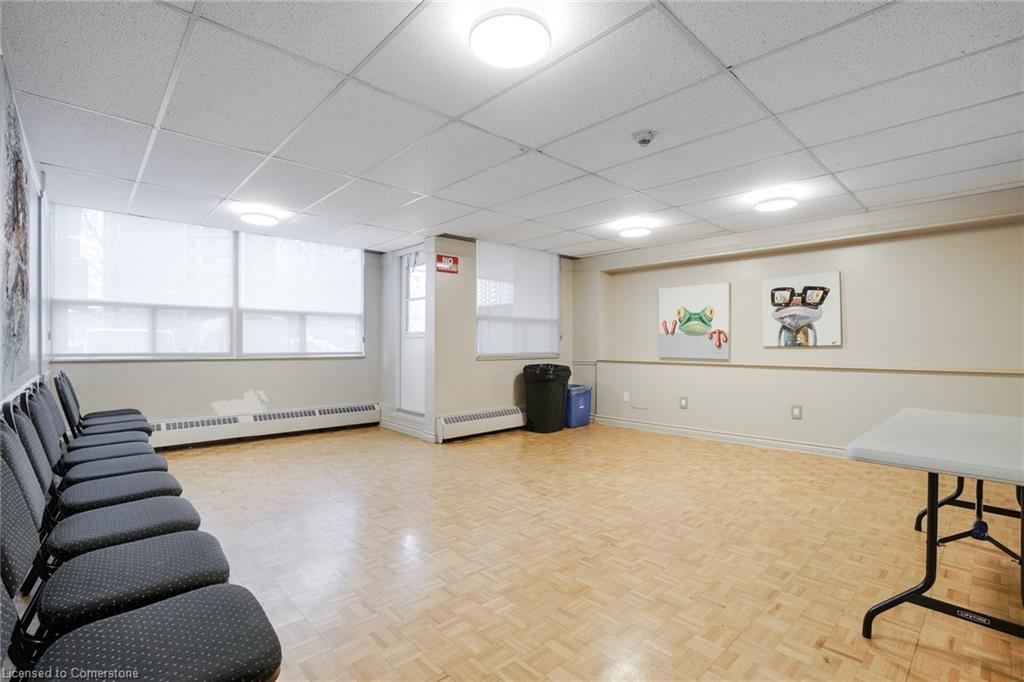 1219-551 The West Mall Road Property Photo 20