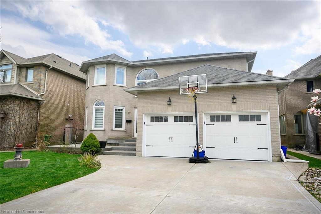 27 Promenade Drive Property Photo 1