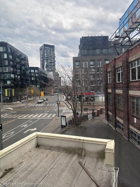 541 Queen Street E Property Photo 38