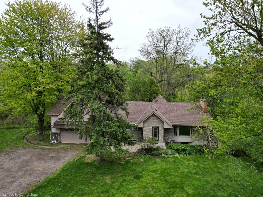144 Wellington Street Property Photo