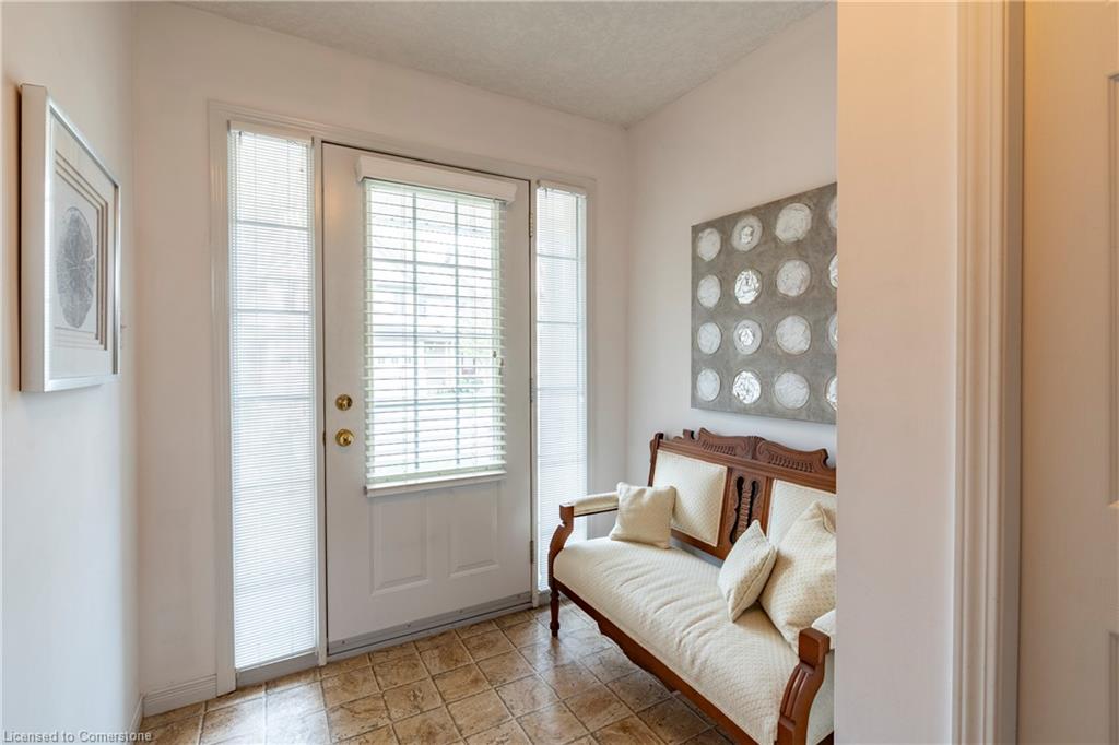 M76-85 Bankside Drive Property Photo 6