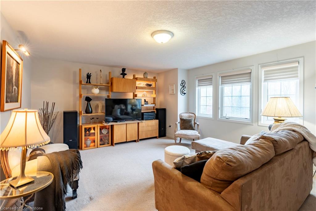 M76-85 Bankside Drive Property Photo 16