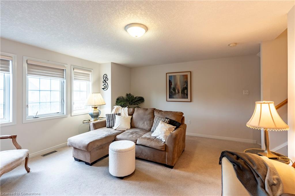 M76-85 Bankside Drive Property Photo 17