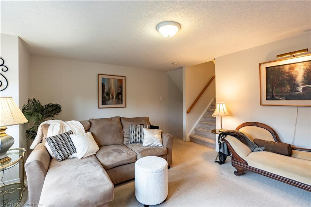 M76-85 Bankside Drive Property Photo 18
