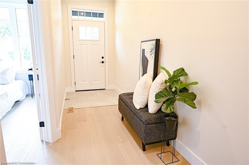 5.5 South Court Street W Property Photo 5
