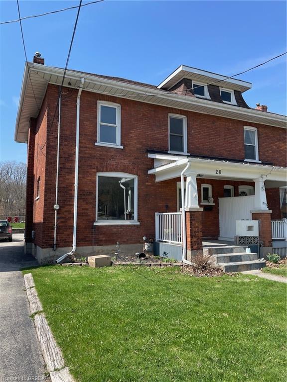 28 Willow Street Property Photo