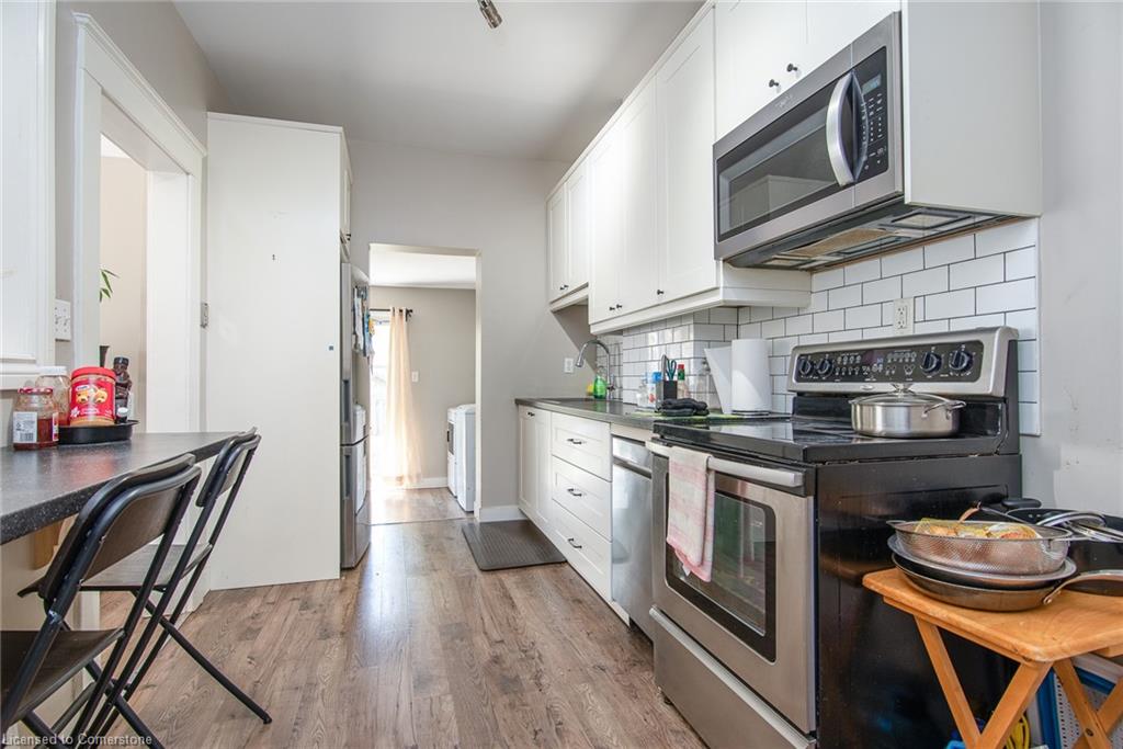76 Bond Street Property Photo 20