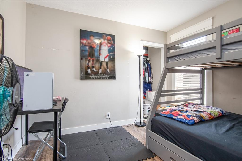 76 Bond Street Property Photo 28