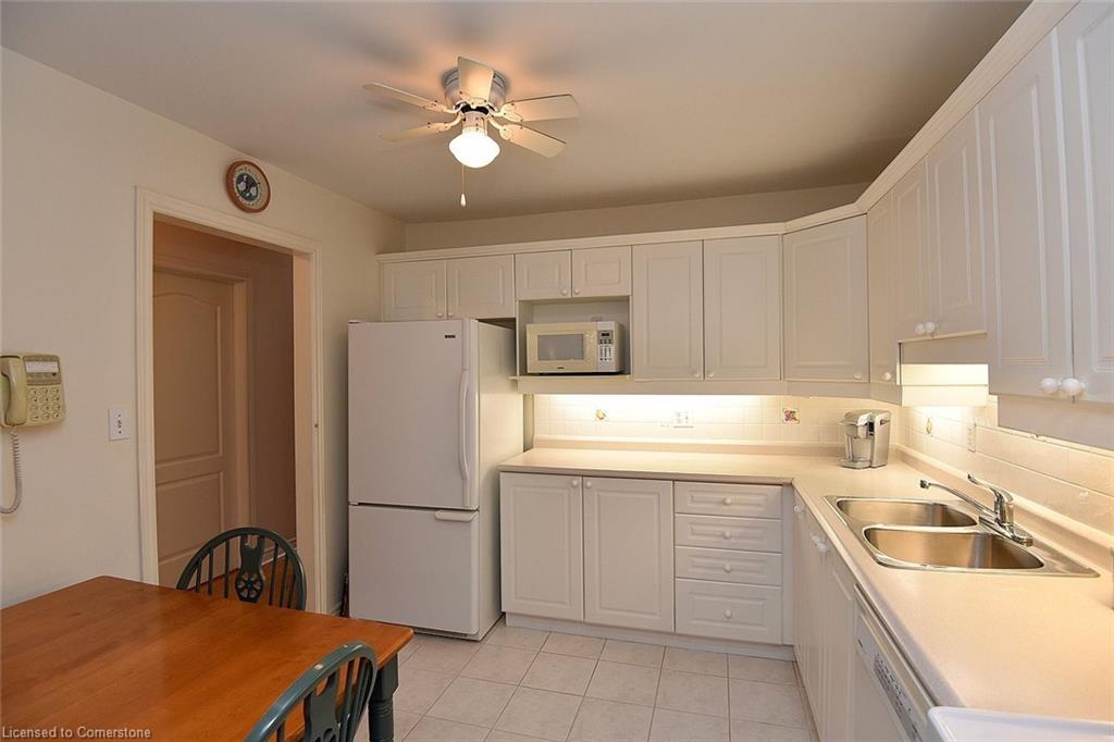 26-47 Main Street N Property Photo 16