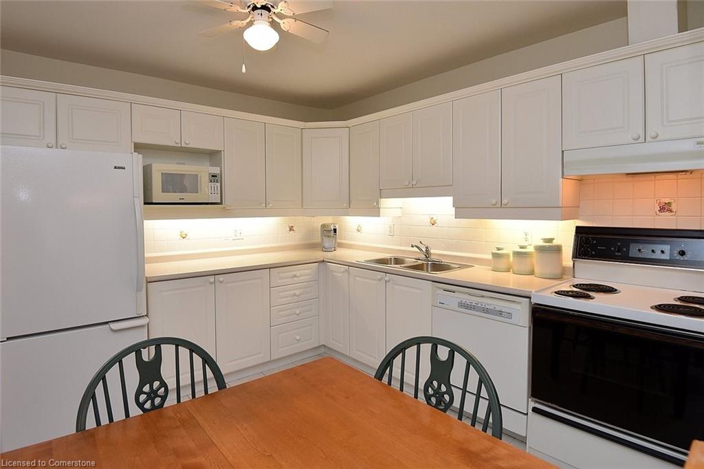 26-47 Main Street N Property Photo 17