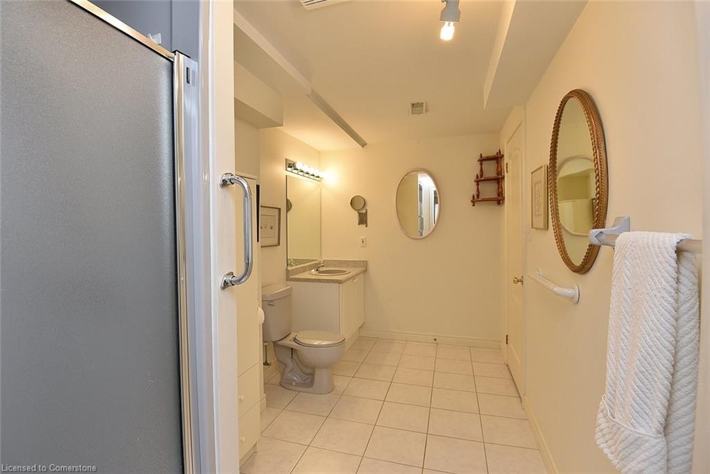 26-47 Main Street N Property Photo 32