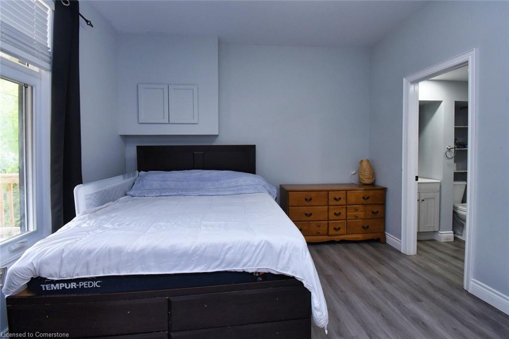 111 Mary Street Property Photo 14