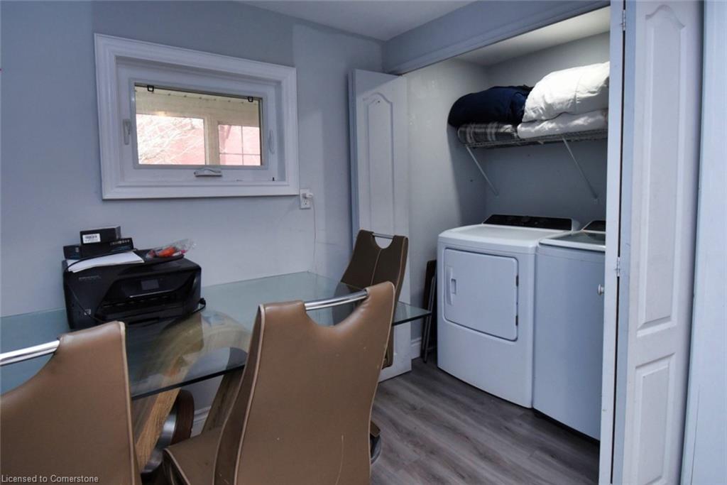 111 Mary Street Property Photo 29