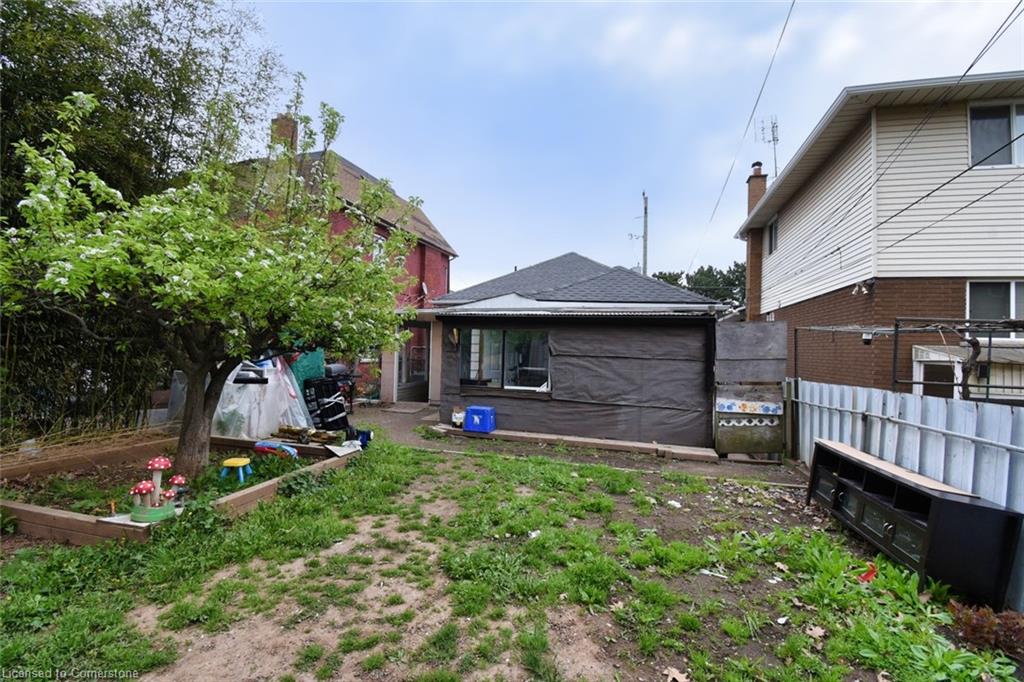 111 Mary Street Property Photo 31