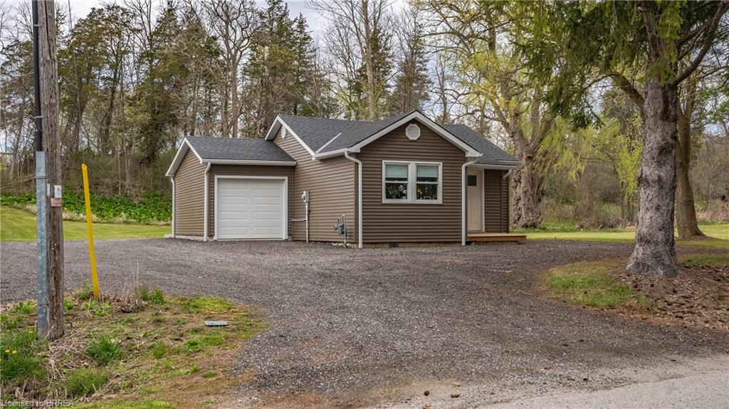 1639 Vittoria Road Property Photo 1