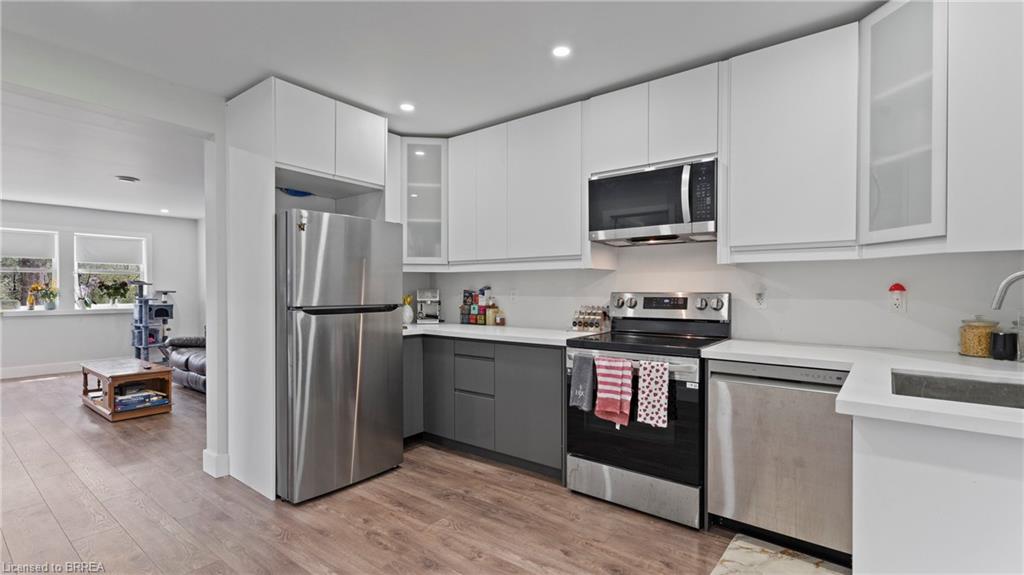 1639 Vittoria Road Property Photo 16
