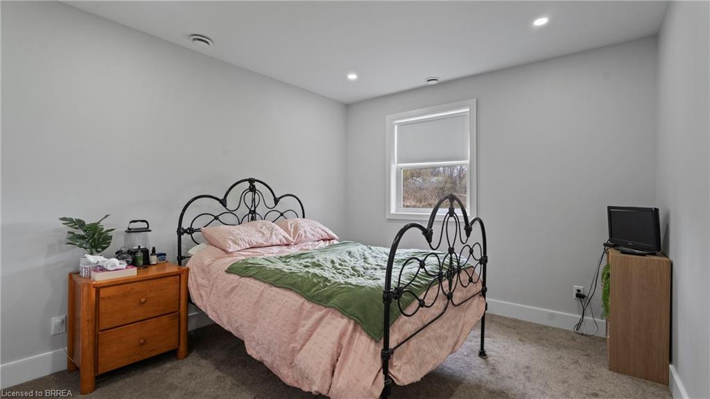 1639 Vittoria Road Property Photo 20