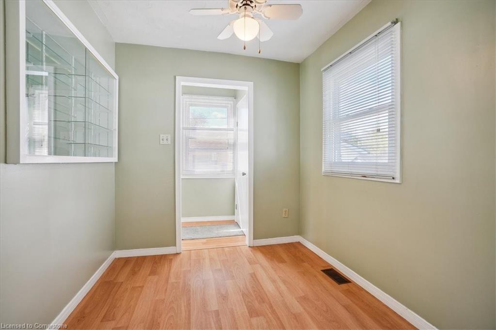 343 Weir Street N Property Photo 11