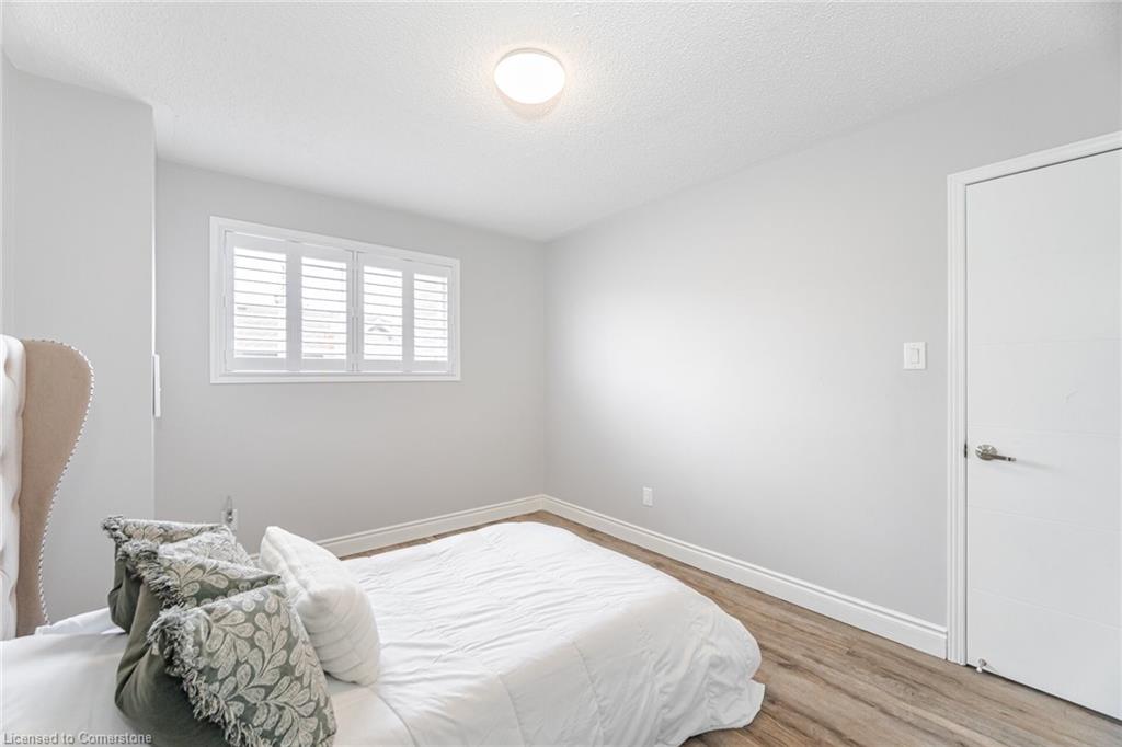 34 Chipmunk Crescent Property Photo 28