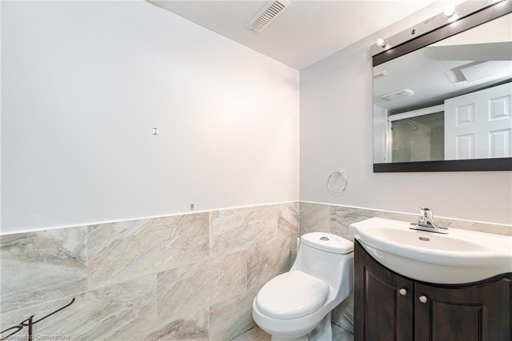 34 Chipmunk Crescent Property Photo 38