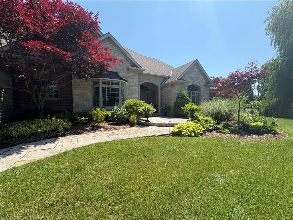 27 Sun Avenue Property Photo 2