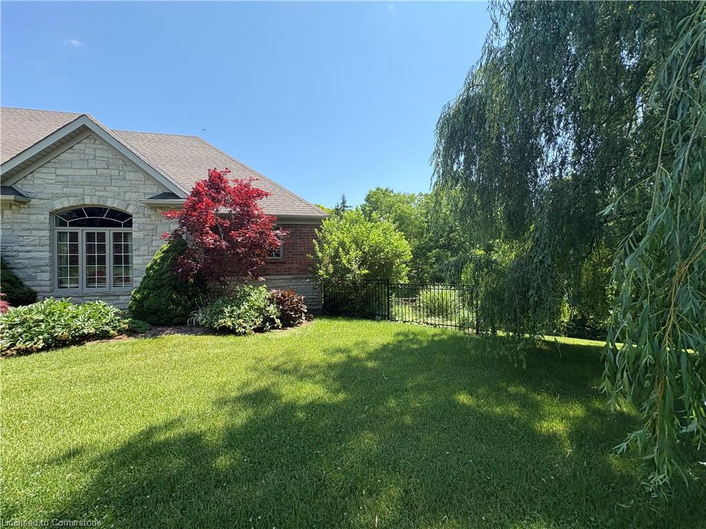 27 Sun Avenue Property Photo 8